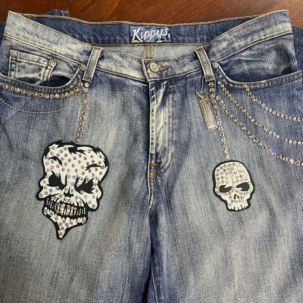 Vintage Kippy’s Rhinestone Skull Jeans – Swarovski Crystal, Size 10